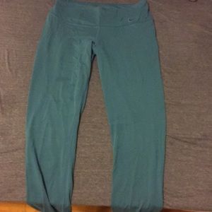 Nike active wear leggings